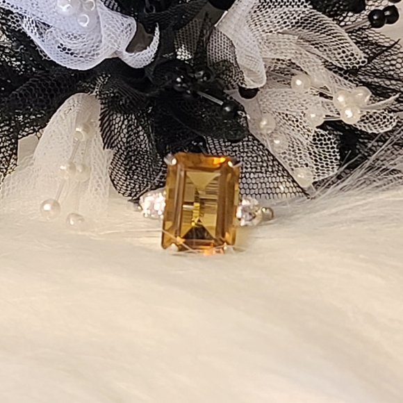 NWT Brazilian Citrine & White Topaz Ring - 8 - Picture 6 of 12
